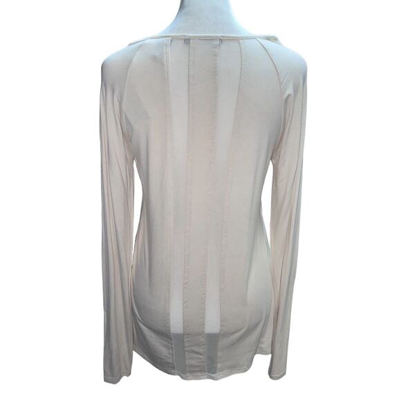 BKE Buckle Red Womens Antique White 3/4 Sleeve V-Neck Top Blouse Size Small, NEW - Picture 3 of 7